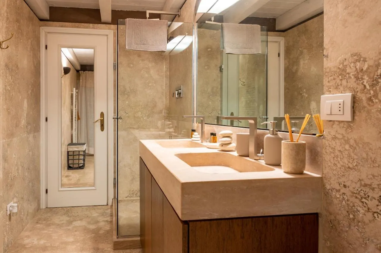 Al Platano Orientale Apartment Bologna Italy