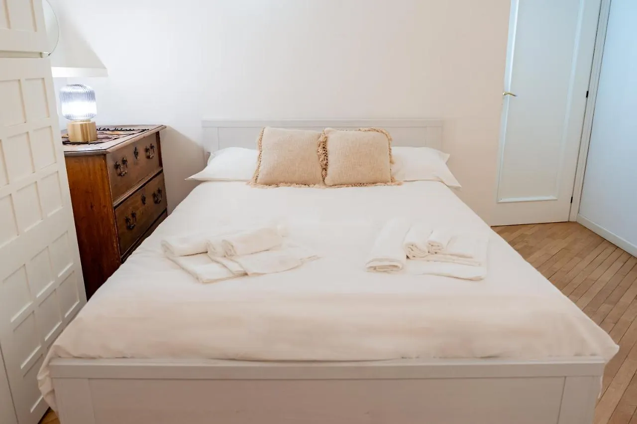 Al Platano Orientale Apartment Bologna Italy